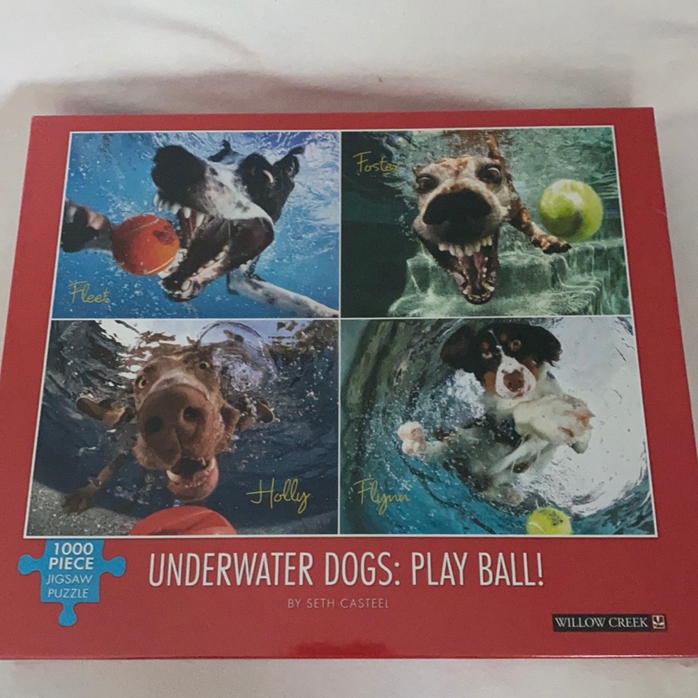 Underwater Dogs: Play Ball 1000-Piece Puzzle NEW